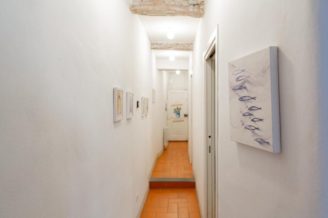 Graceful Apartment In The Heart Of Florenz Exterior foto